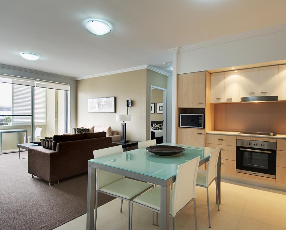 Chancellor Executive Apartments Gold Coast Exterior foto
